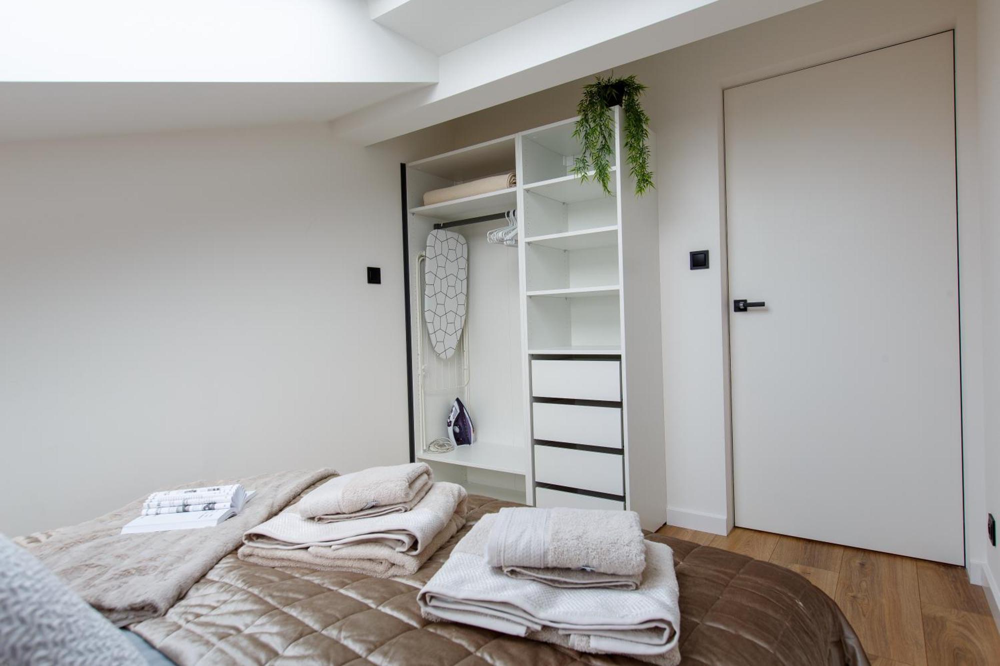 Apartment Premium 56 Obok Rynku Centrum, Parking Kielce
